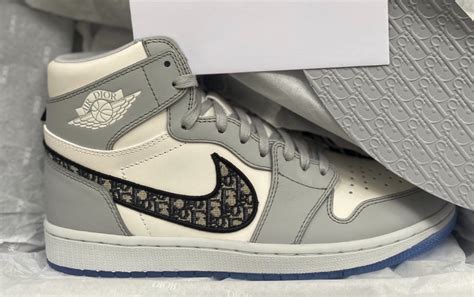 air jordan 1 dior high tops|jordan 1 christian Dior price.